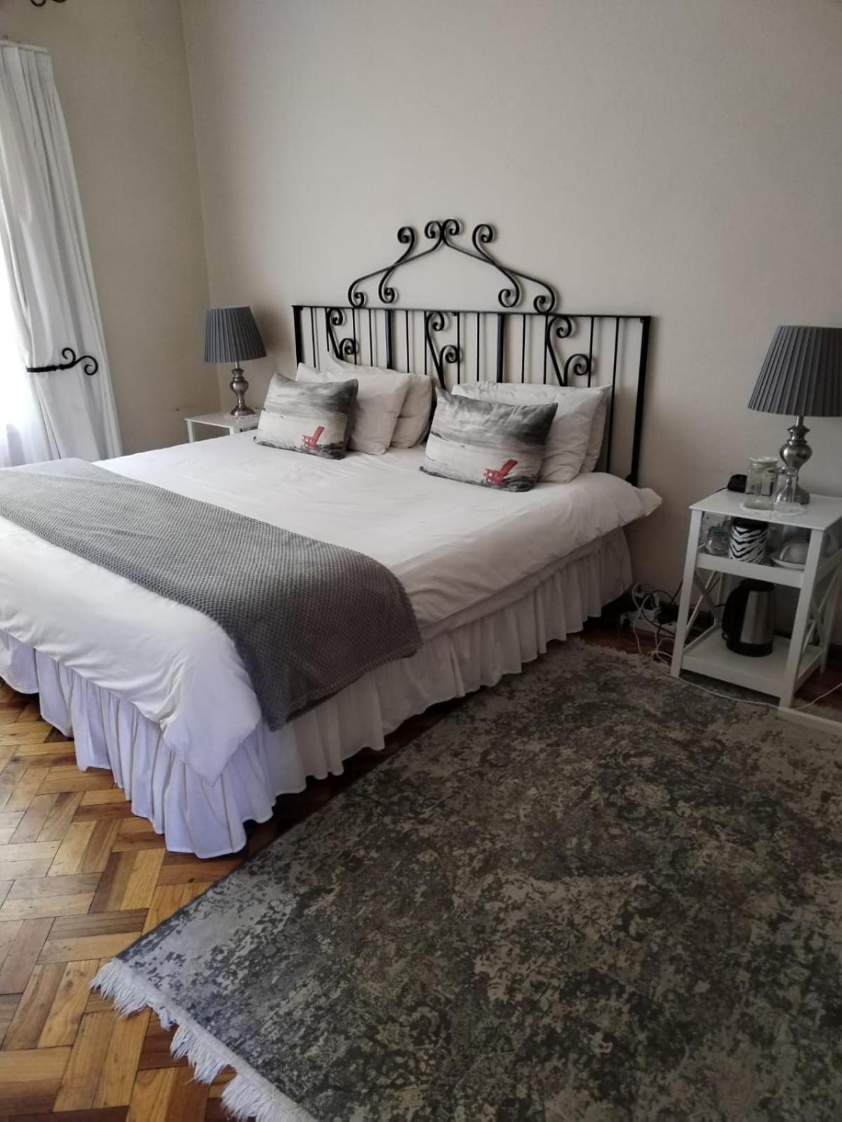 The Riverhouse Guesthouse Estcourt Exterior foto